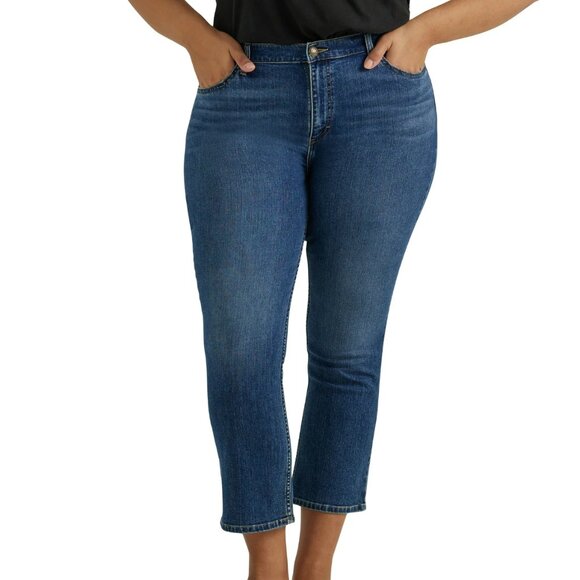 NWT Lee Women's Stretch Mid Rise Dark Wash Denim Capri, size 14M - Picture 1 of 6